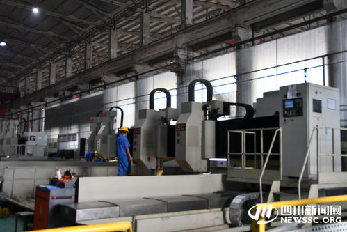 機(jī)器人揮臂數(shù)控床，雕刻綿竹工廠的智造新圖景——2025全國(guó)主流媒體德陽(yáng)行技術(shù)服務(wù)側(cè)記